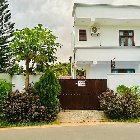 Guesthouse Bodensee Hikkaduwa Eksteriør bilde